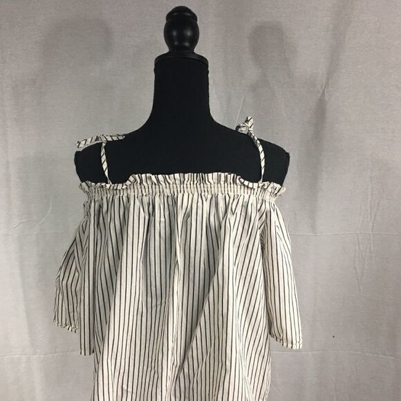 H&M size 6 white blue stripe angel sleeved crop top elastic scoop neck tie strap - Picture 3 of 5